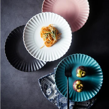 Дешевая 8-дюймовая глазурованная матовая керамическая тарелка для ужина и десерта nordic розового цвета