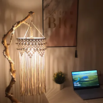 Лампа в форме макраме в стиле бохо для создания атмосферы в помещении