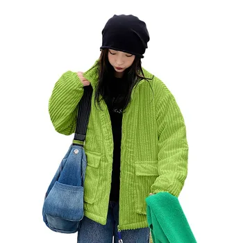 2023 Вельветовая куртка для женской зимней одежды Новая студенческая Корейская версия Свободные Короткие парки с хлопковой подкладкой Пальто с карманами